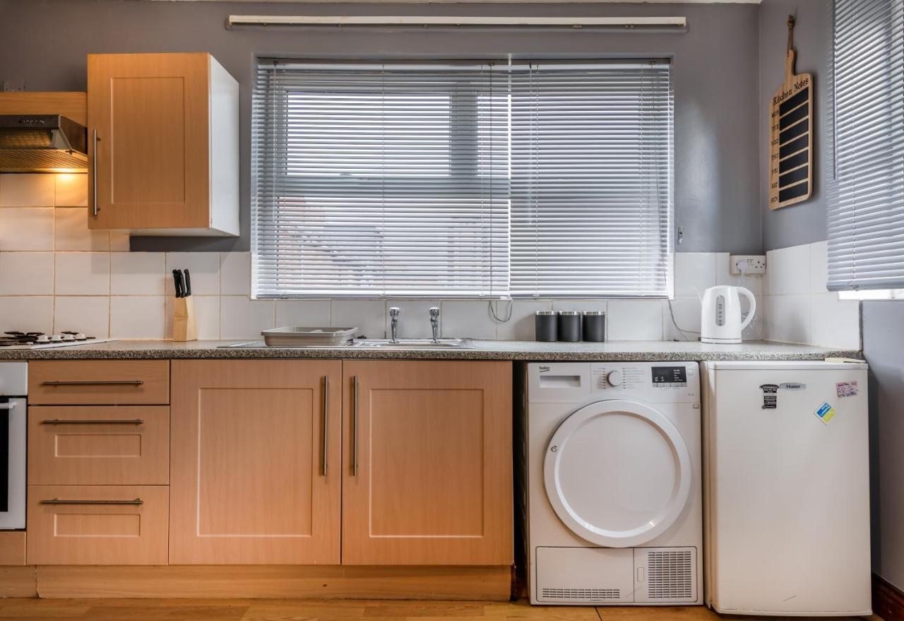 City Centre Super Spacious Apartments Free Parking And Wi Fi Ньюкасл-апон-Тайн Экстерьер фото