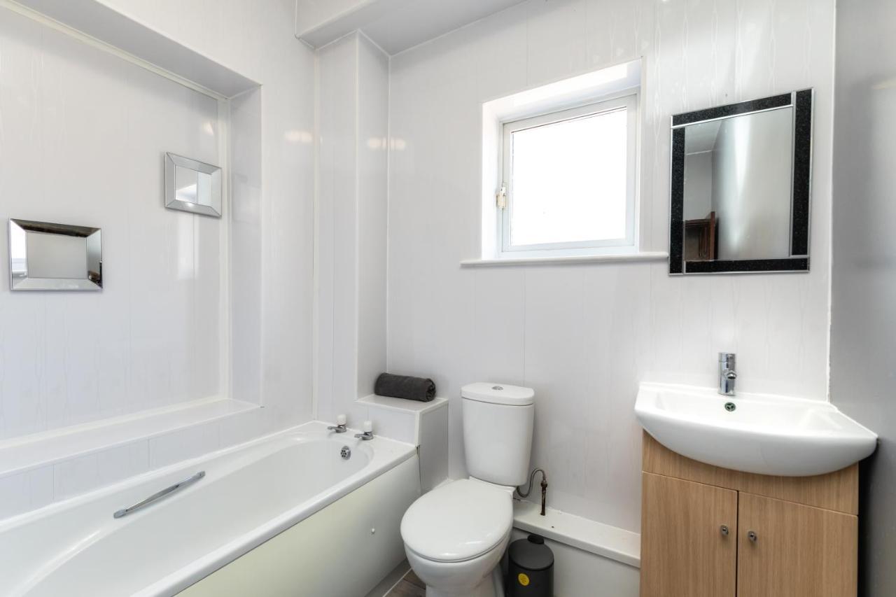 City Centre Super Spacious Apartments Free Parking And Wi Fi Ньюкасл-апон-Тайн Экстерьер фото